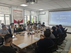 <b>机械学院一直包涵的展</b>